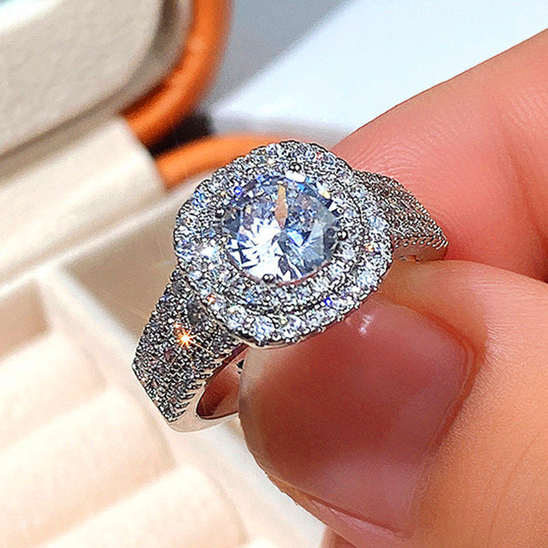 S Sterg Sier Wedding Band: urious Round Cut 5A Cubic Zirconia CZ Dia Ring