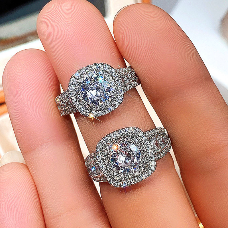 S Sterg Sier Wedding Band: urious Round Cut 5A Cubic Zirconia CZ Dia Ring