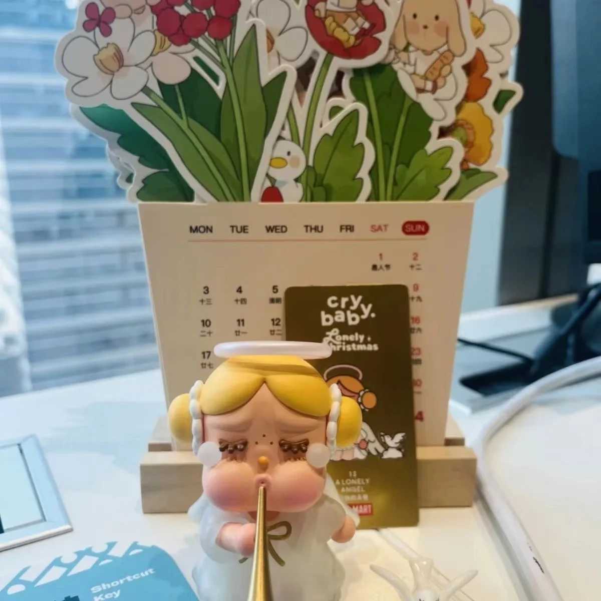 Decorative Objects Figurines Kawaii Christmas Series Lonely Angel Model Statue Cartoon Crybabys Action Figure Collection Doll Desktop Ornament Decor J