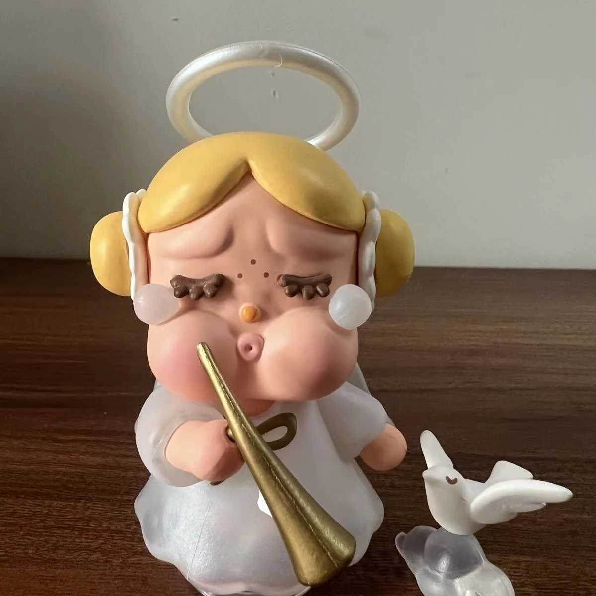Decorative Objects Figurines Kawaii Christmas Series Lonely Angel Model Statue Cartoon Crybabys Action Figure Collection Doll Desktop Ornament Decor J