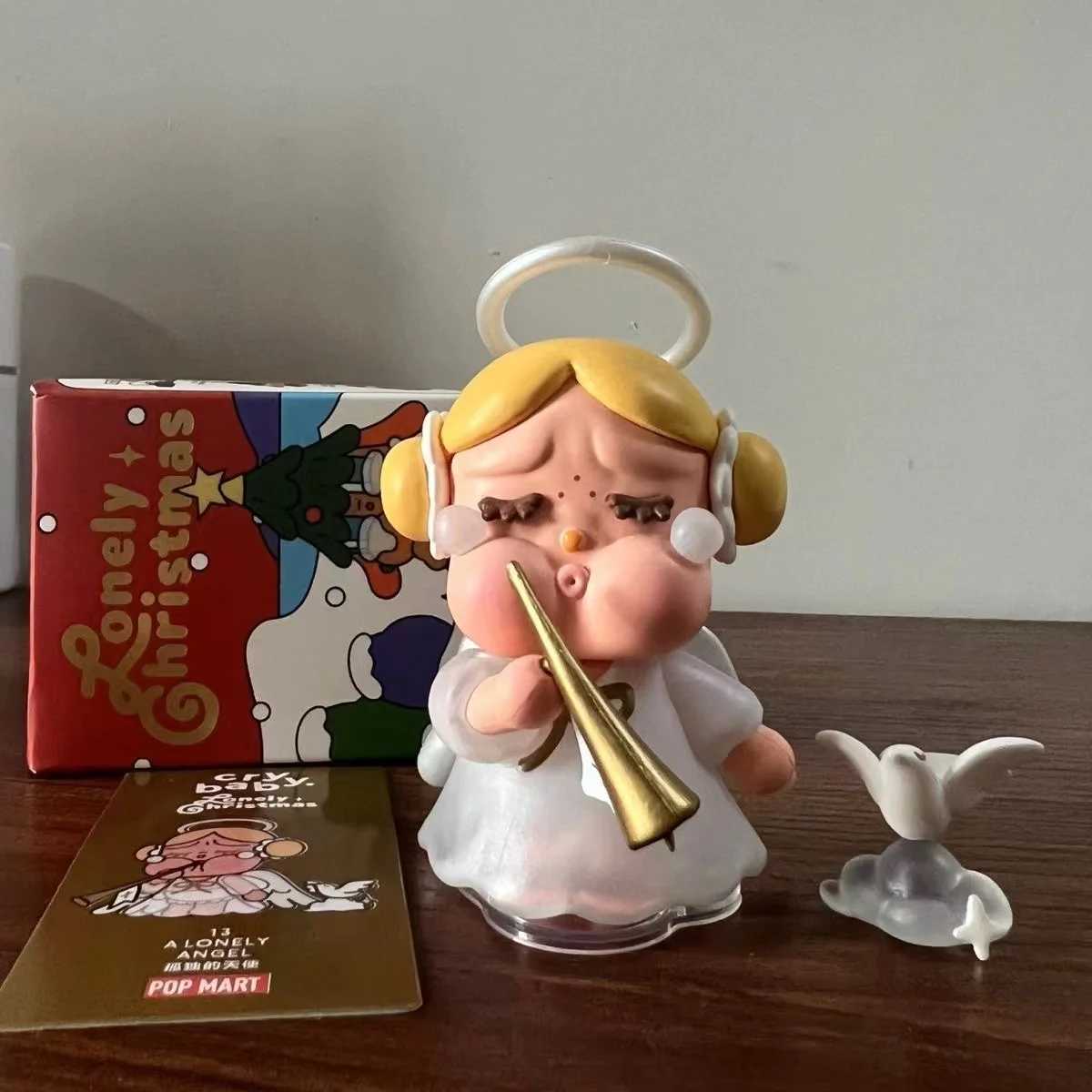 Decorative Objects Figurines Kawaii Christmas Series Lonely Angel Model Statue Cartoon Crybabys Action Figure Collection Doll Desktop Ornament Decor J