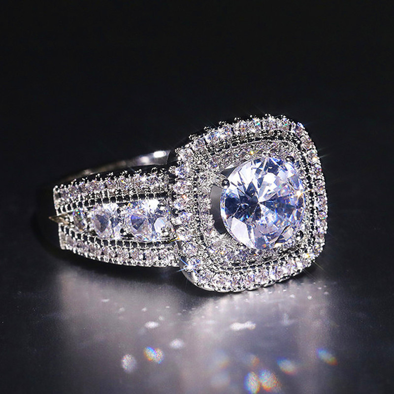 S Sterg Sier Wedding Band: urious Round Cut 5A Cubic Zirconia CZ Dia Ring