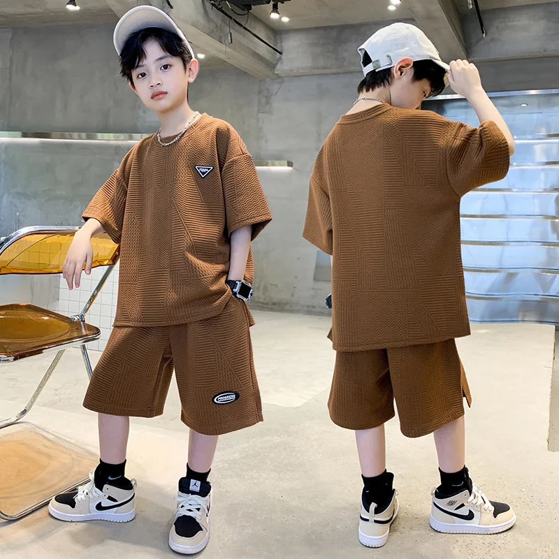 Kids Clothes Boys Summer Jacquard Weave TShirt Shorts 2 Pieces Set Teenage Boy Ventilate Tracksuit Stereoscopic Lines Outfit 240509