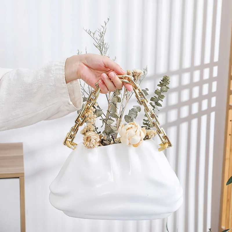 Vases Nordic cloud Resin Handbag Design Vase Flower Wedding Desk Ornament Home Decor plant pot Interior accessories J240515