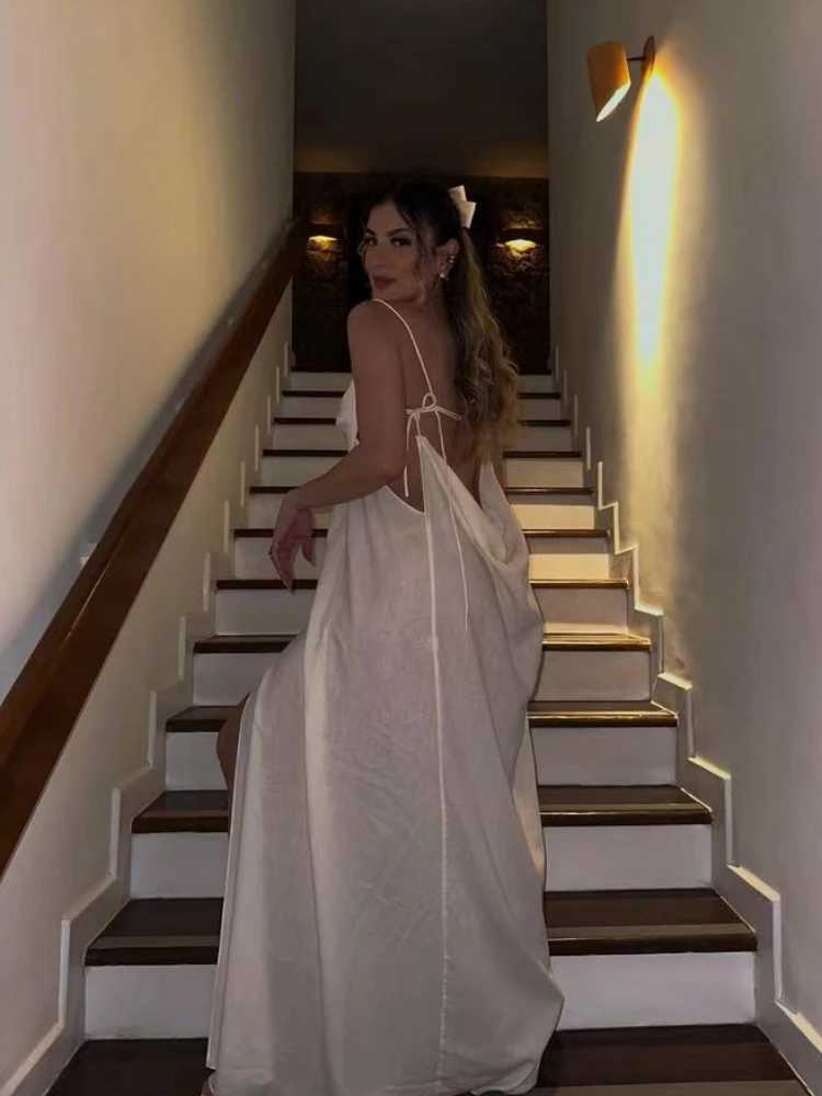 Basic Casual Dresses Apricot Linen Long Dress Women Elegant Spaghetti Strap Casual Loose Holiday Beach Dress Summer Sexy Backless Bohemia Dress 2024 J