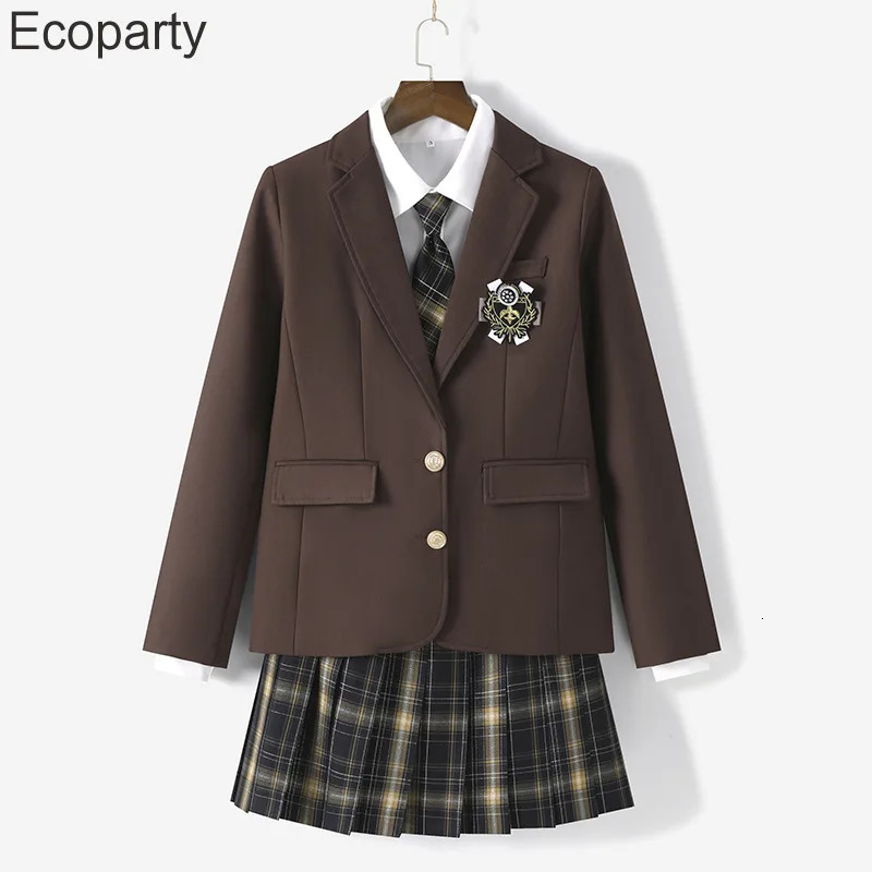 Womens Korean Fashion Jk School Uniform Coat Spring Autumn Black Lapel Long Sleeve Jackets With Badges College Style Costume 2403