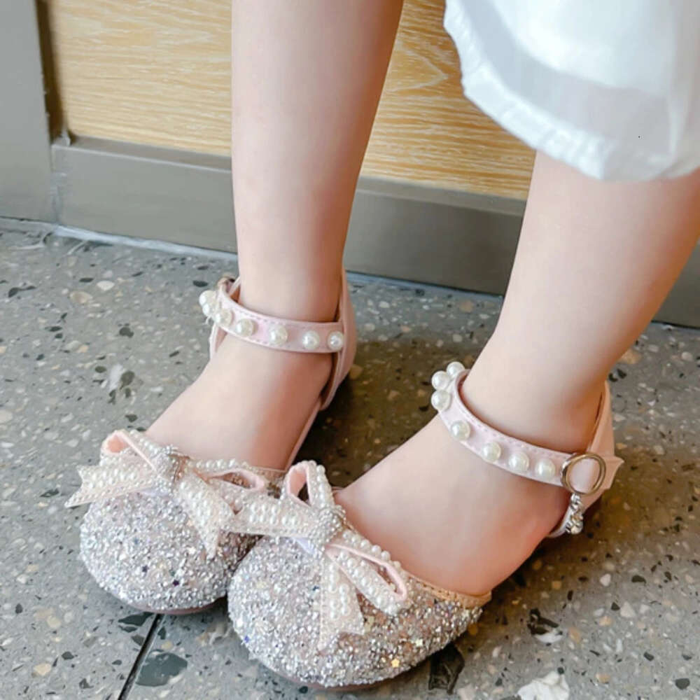 New Kids Sandal Summer Rhinestone Bowknot Princess Shoes Girls Fashion Elegant Children Dress Flat Sandals for Party