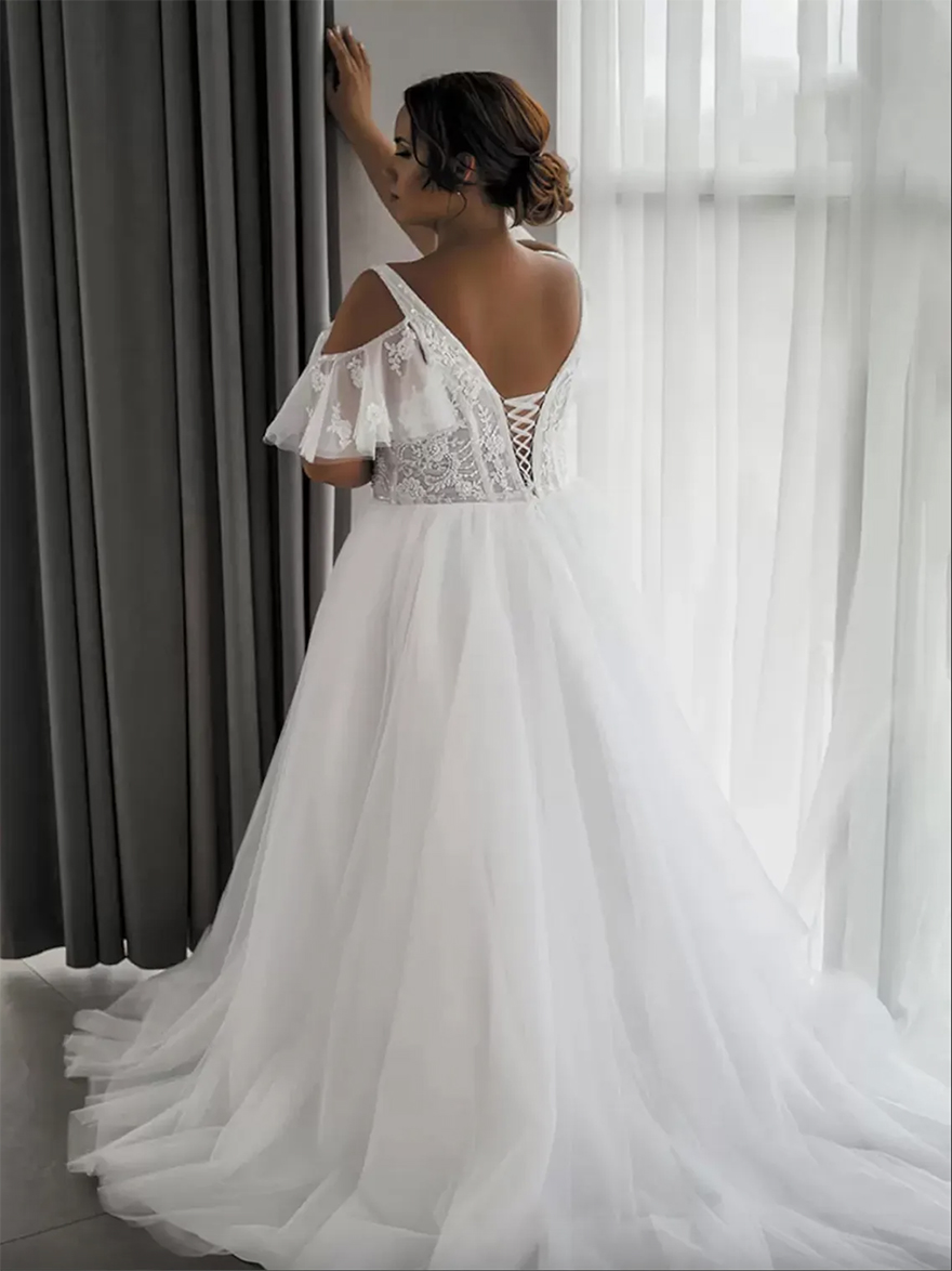 White Plus Size Wedding Dress A Line Sexy V Neck Straps Off The Shoulder Bridal Gowns Corset UP Back Sweep Train Lace Marriage Dresses