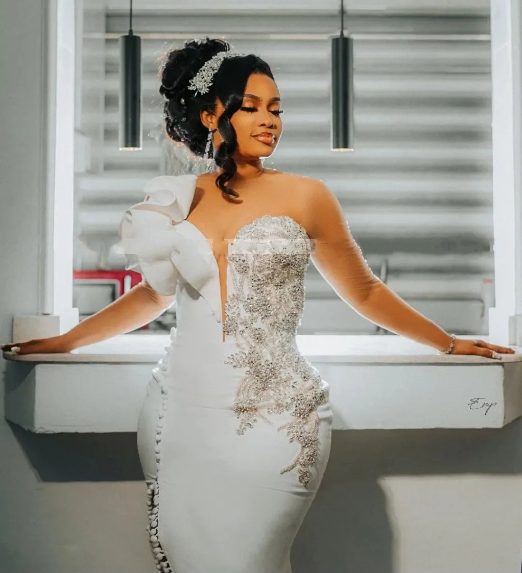 2025 Rhinestone Mermaid Wedding Dresses for Bride Sheer Neck Long Sleeve Side Split Ruffles Button Bridal Bride Gowns Vestidos De Novia Customed