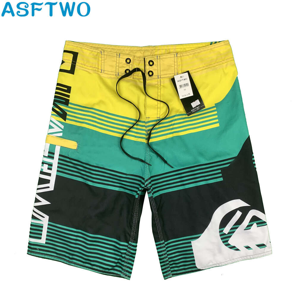 Men's Sports 2024 Summer Surfing Quick Drying Beach Pants Loose and Casual Large Size 5/4 Shorts for Men M520 32 ddmymarket