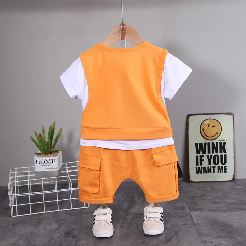Baby Suits Outfits Set Summer Fashion O-neck Gentleman T-shirts Tops and Shorts Two Piece Boys Infant Clothing Kids Tracksuits 240510