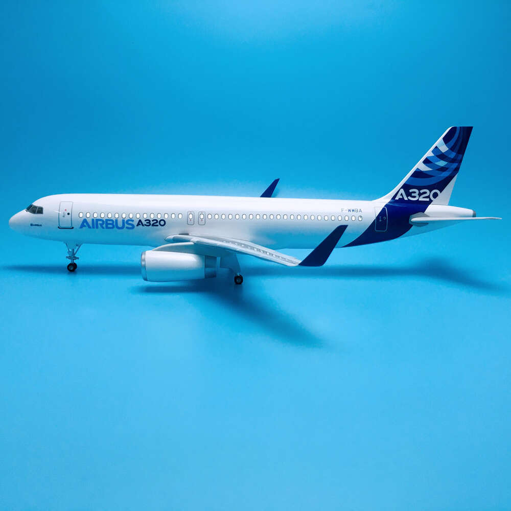 Material 1:80 47cm With Wheels & Led Light Airplane Aircrafts Airbus A320-200 House Color Original Plane Model