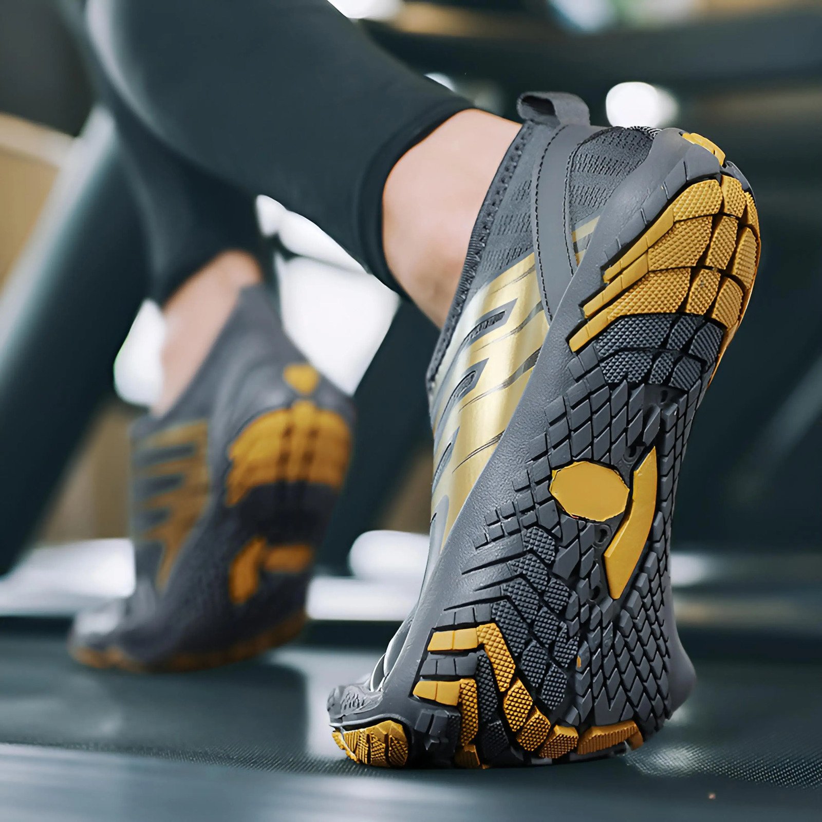 Outdoor Hiking Shoes Wading Beach Shoes Barefoot Diving Water Skiing Shoes Swimming Fitness Riding Five-finger Shoes Sport Shoes 240515