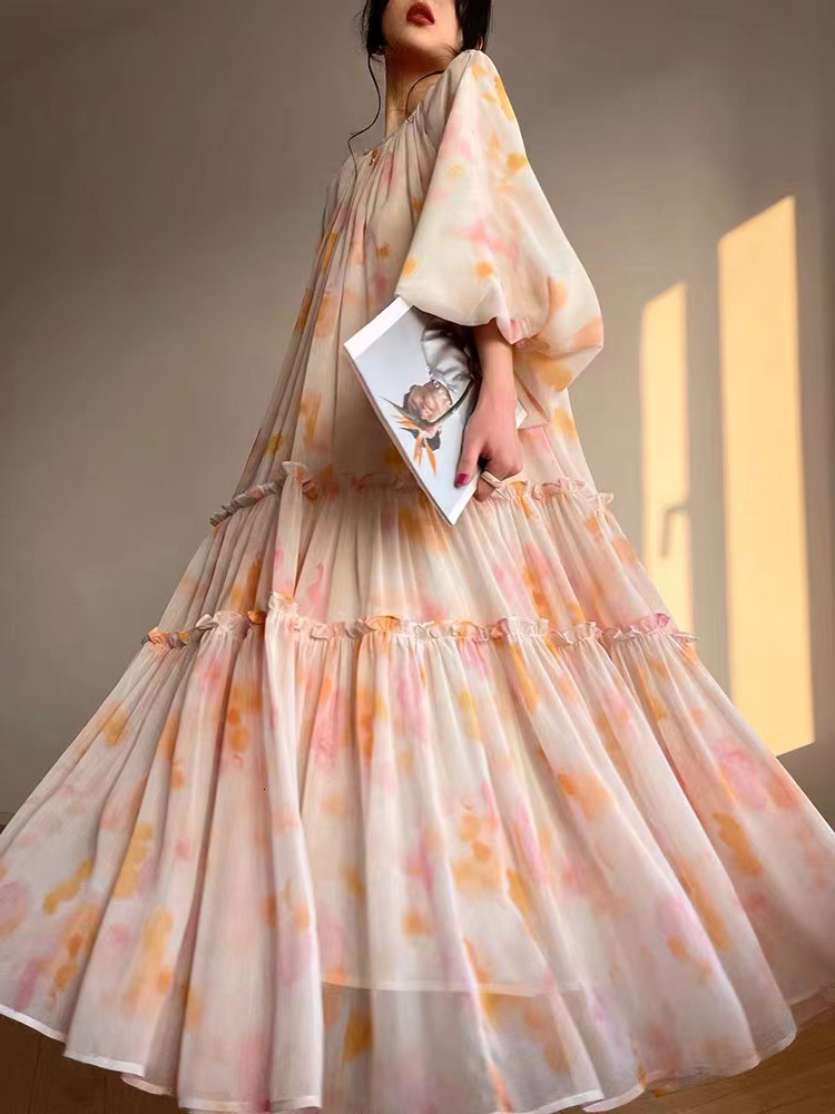 French Chiffon Fragmented Flower Dress 2024 Spring and Autumn New Womens Gentle Style Loose and Slimming Vacation Big Swing Long Dress 230508