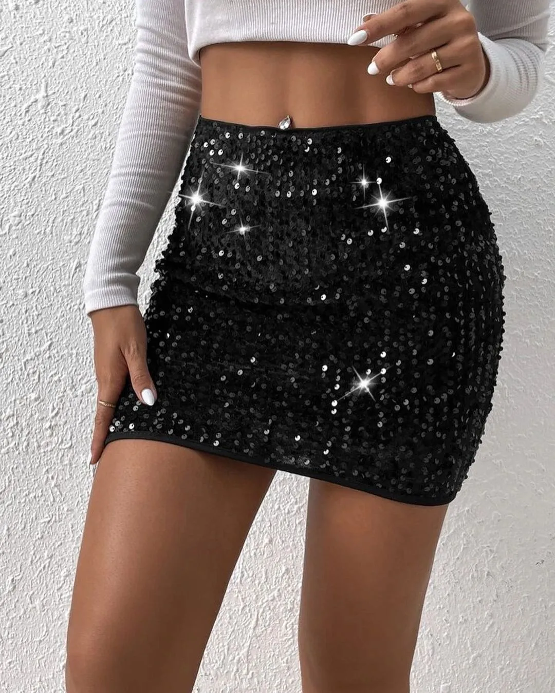 Sparkling in Sequins Embellished Sequined Straight Mini Skirt with Elasticated Waistband with Slip-on Closure CPS3042