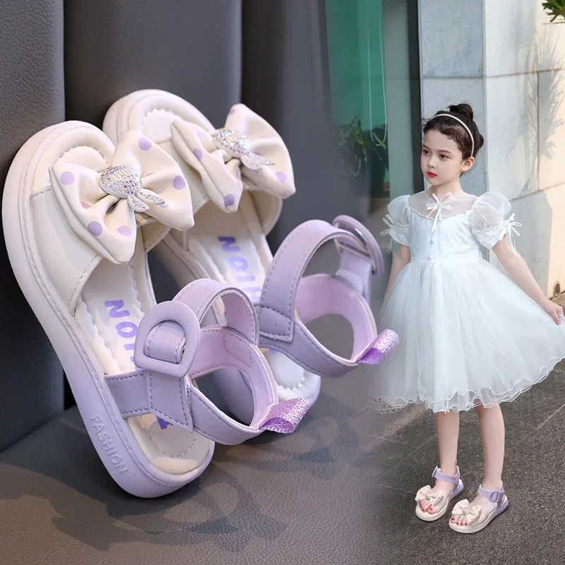 Girls Sandals Summer Soft Sole Fashion Bow Girl Princess Sandals Casual Childrens Beach Shoes 240513
