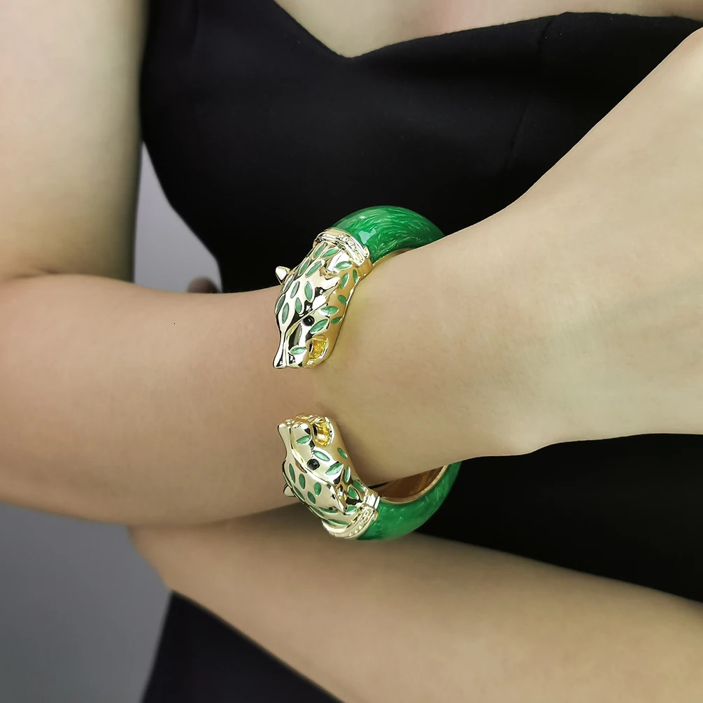 Double Leopard Head Cuff Bracelets Big Bangles For Women Statement Opened Alloy Bangle Gold Color Tone Fashion Jewelry MANILAI 240518