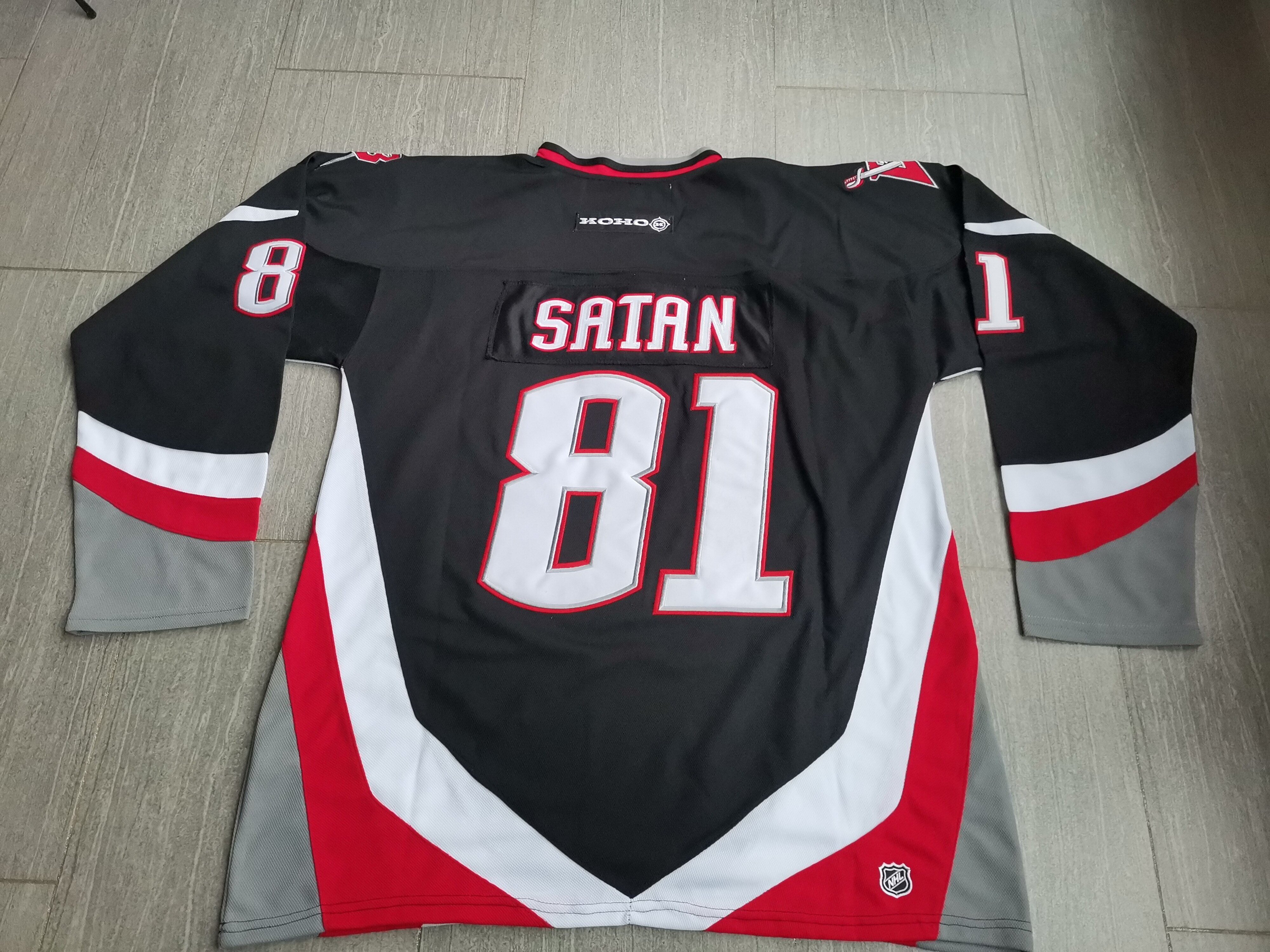 Hockey jerseys Physical photos Miroslav Satan BLack red Men Youth Women High School Size S-6XL or any name and number jersey