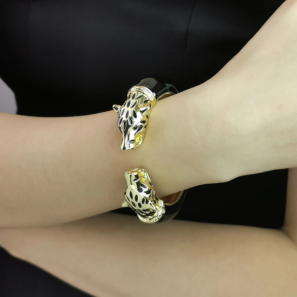 Double Leopard Head Cuff Bracelets Big Bangles For Women Statement Opened Alloy Bangle Gold Color Tone Fashion Jewelry MANILAI 240518
