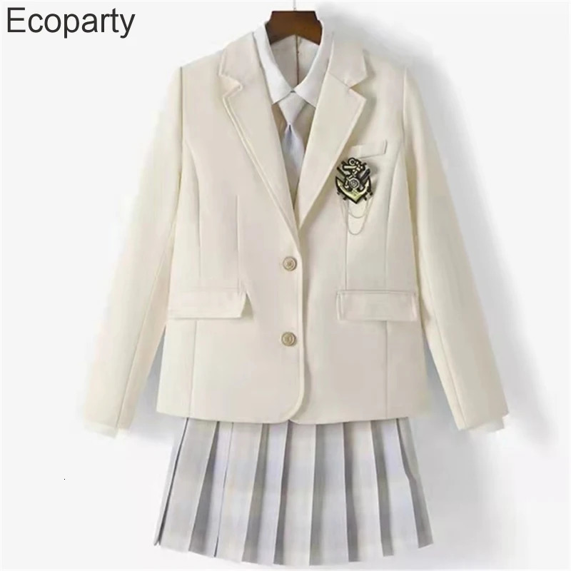 Womens Korean Fashion Jk School Uniform Coat Spring Autumn Black Lapel Long Sleeve Jackets With Badges College Style Costume 2403