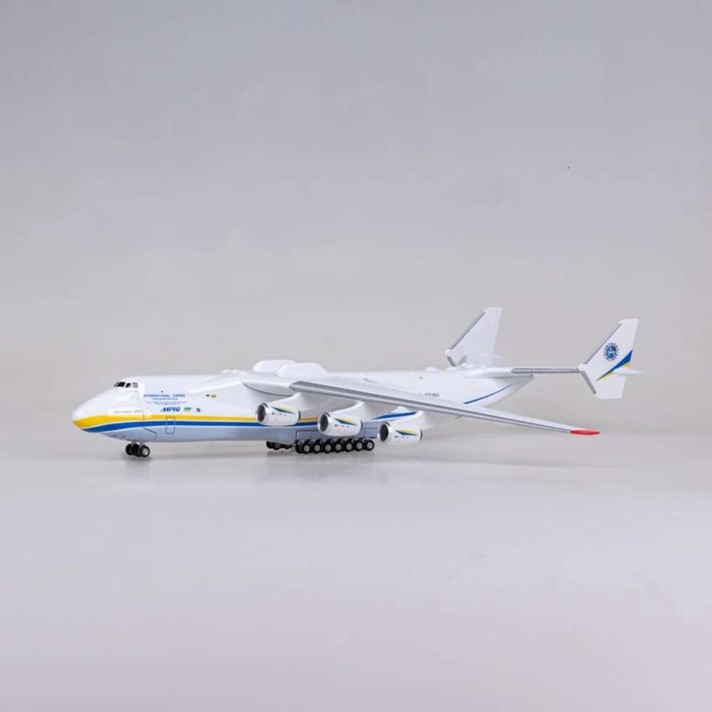 1:200 an225 Antonov 225 Airplane Resin Aircraft Ukraine Painted Mriya Transporter Display Model Plane