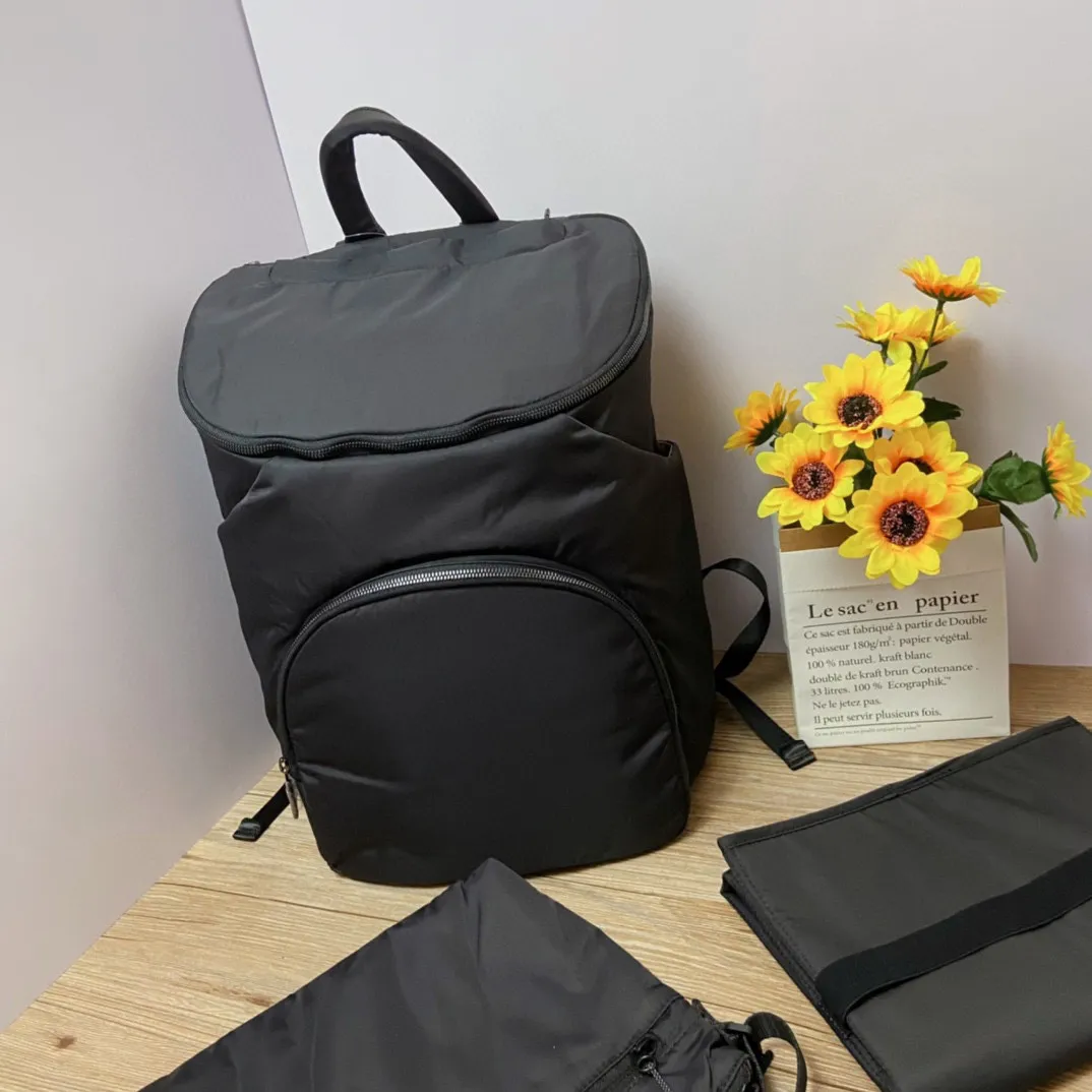 2025S Fashion Designer s New Yoga Sports Bag Large Capacity Multi Functional Carnival Shoulder Bag L Outdoor Parent Child Backpack Leisure Backpack