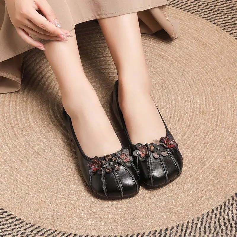 Elder Vintage Floral Ballet Flats Women's new Genuine Leather Shallow Shoes 2025 Mom Driving Loafers Ladies Retro Cozy Green Moccasins