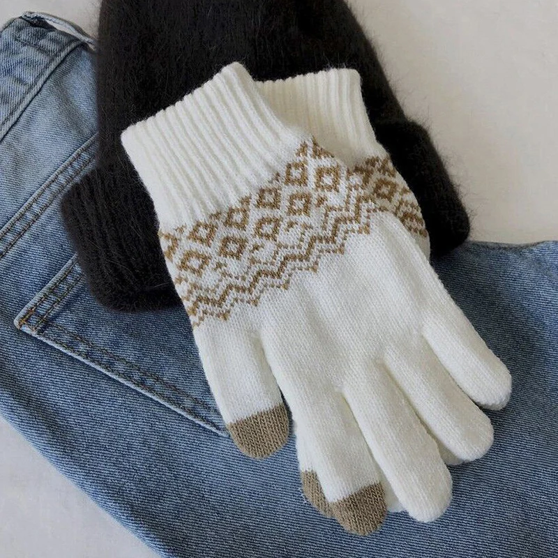 Winter Knitted Warm 1Pair Glove Mobile Phone Touch Screen Knitted Glove Winter Thick Warm Cycling Riding Adult Glove Men Women smile