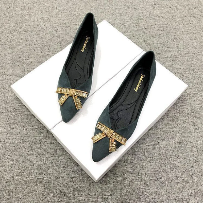 2025 Pointed Flat Shoes Women's Single Shoes Spring and Autumn 2023 New Versatile Soft new Suede Shallow Mouth Plus Size Women's Shoes