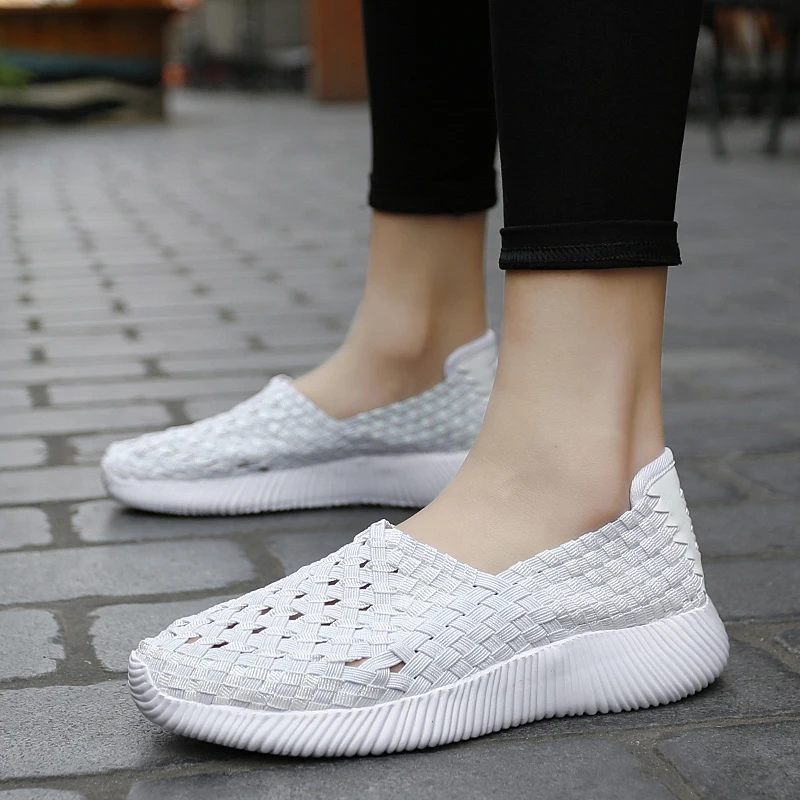 Women's new 2025 Shoes Summer Sneakers Lightweight Casual Flats Handmade Comfortable Walking Shoes Slip On Ladies Loafers Big Size 35-42