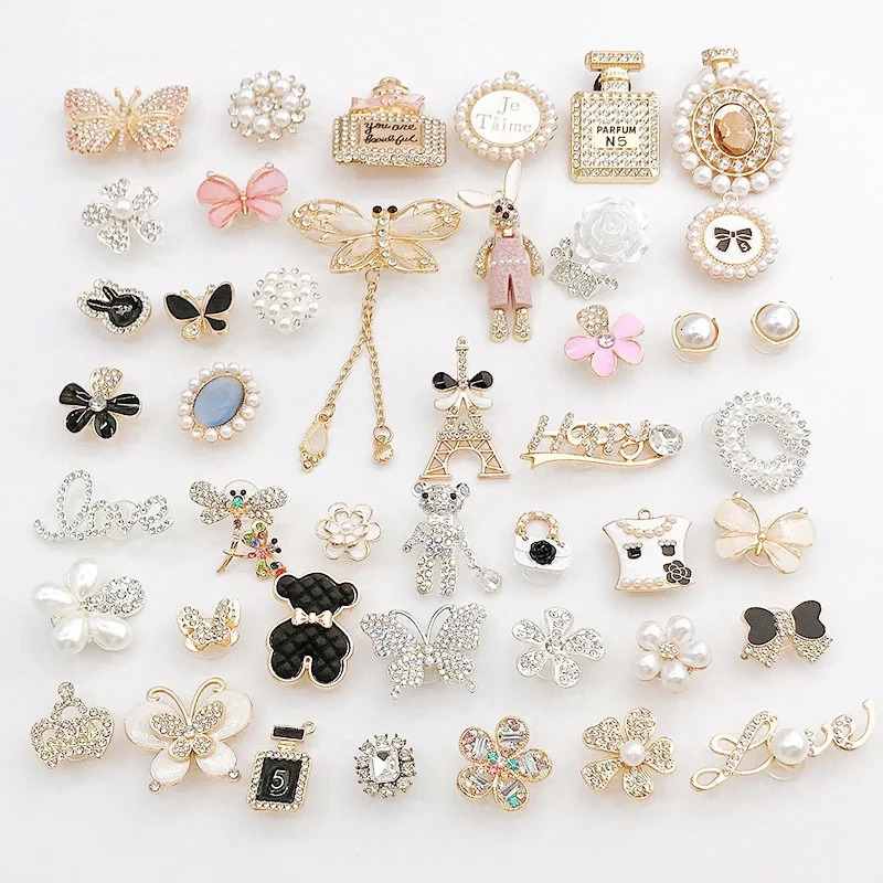 Xiaoxiangfeng Hole Shoe Charms Accessories Buckle Pearl Perfume Bottle 3D Shoes Flower DIY Decorations 240520