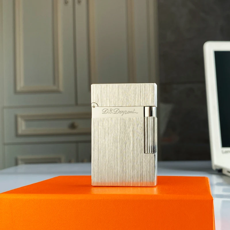 New Retro Lighter Bright Sound Brass Shell Windproof Lighter Cigarette Men Gift
