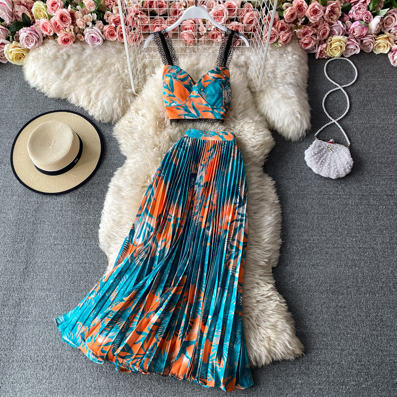 Two Piece Dress Summer Bohemian Set Women Floral Printed Short Cup Padded Lace Stitching Crop TopsHigh Waist Pleated Maxi Skirt 230209