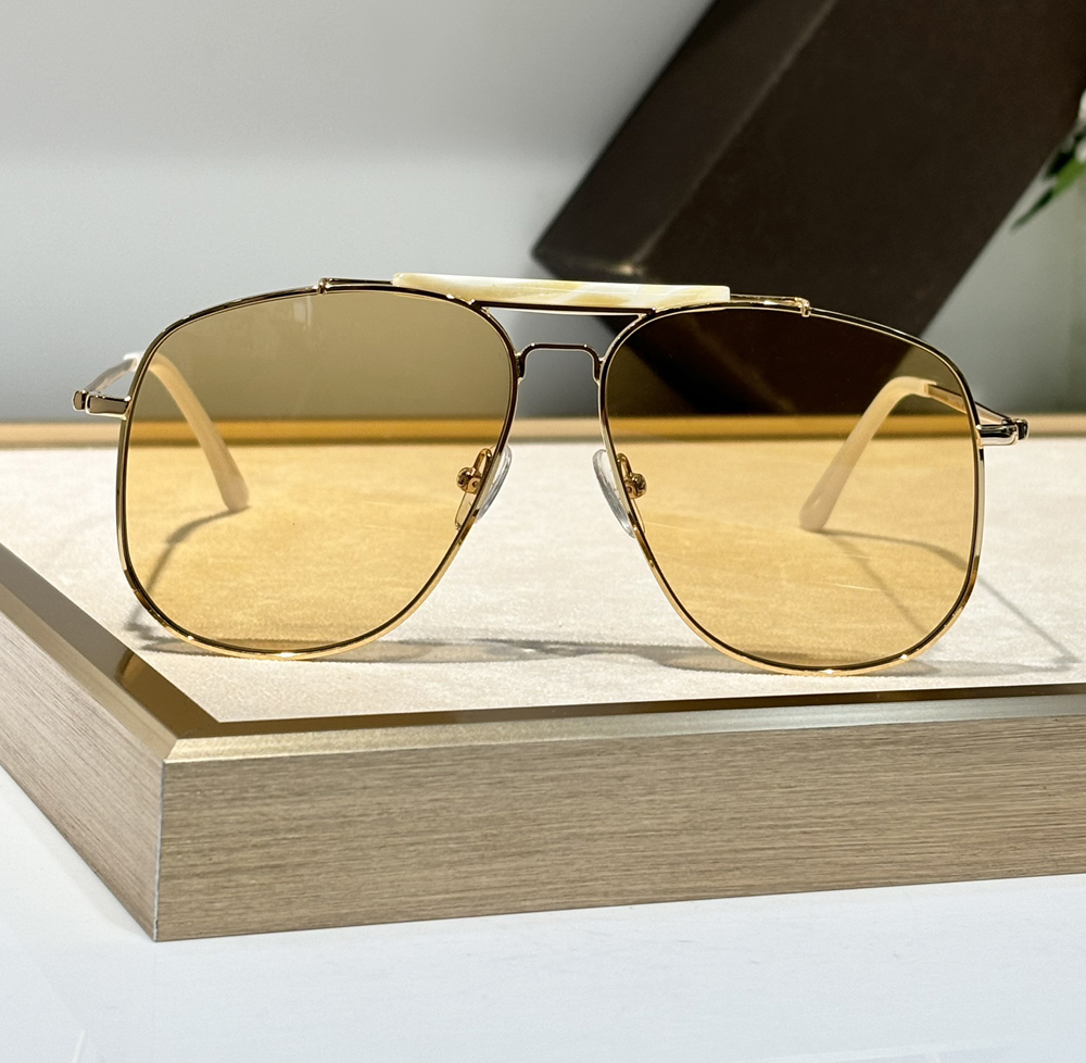Pilot Large Metal Sunglasses Connor Gold Yellow Lenses 557 Men Designer Sunglasses Shades Sonnenbrille Sunnies Gafas de sol UV400 Eyewear with Box