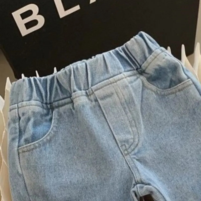 Fashion Baby Girl Bow Jean Flare Pant Infant Toddler Child Elegant Preal Denim Trousers Bell-bottomed Pant Baby Clothes 1-7Y 240521