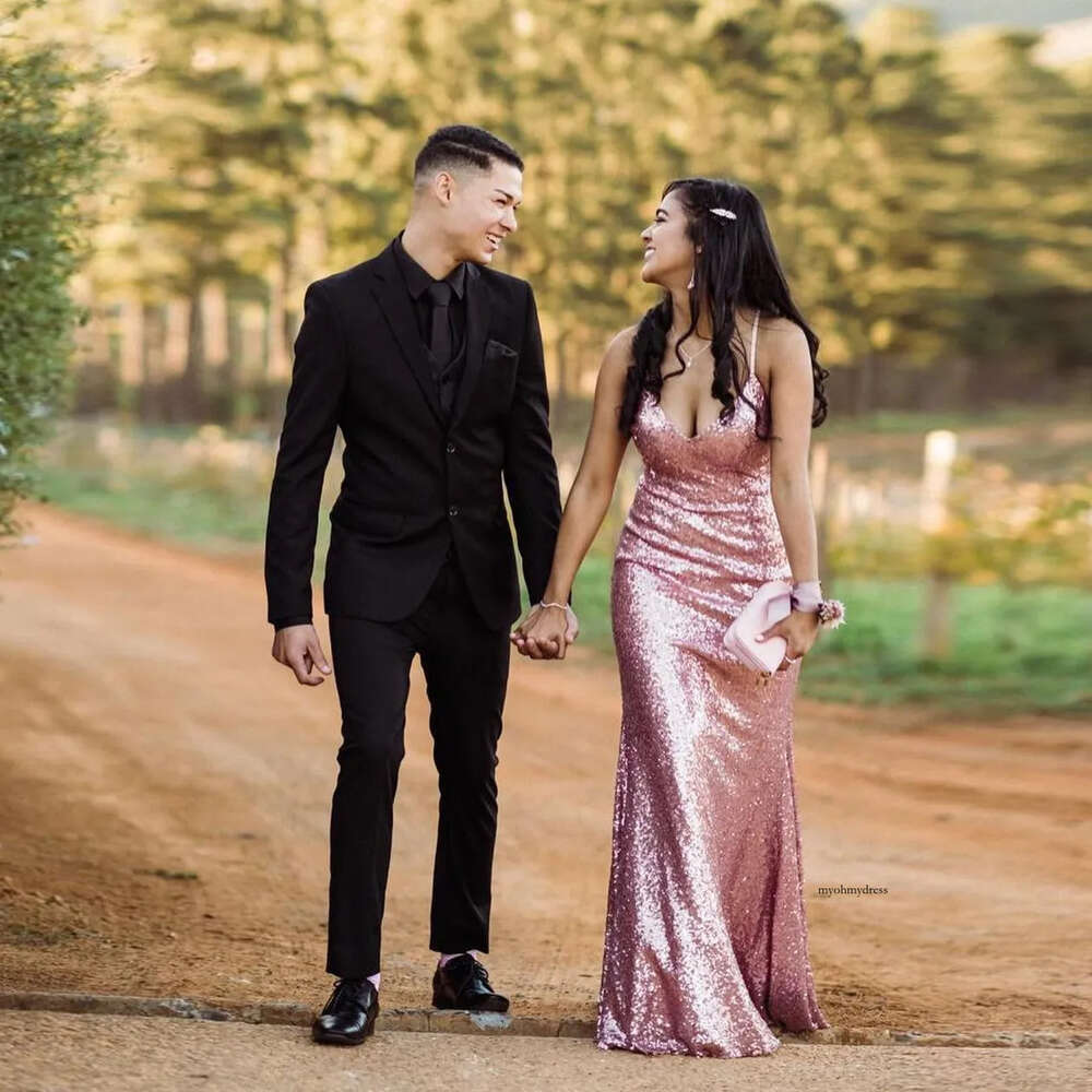 Sparkly Graduation Party Prom Sequined Spaghetti Strap Floor Length Formal Long Evening Dress Sexy Birthday Gowns 0521