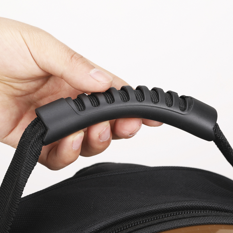 Fashion Outdoor Travel Cat Backpack Breathable Pet Shoulders Carrier Bag for Within 6 KG Cats Mascotas Pets Outdoor Supplies