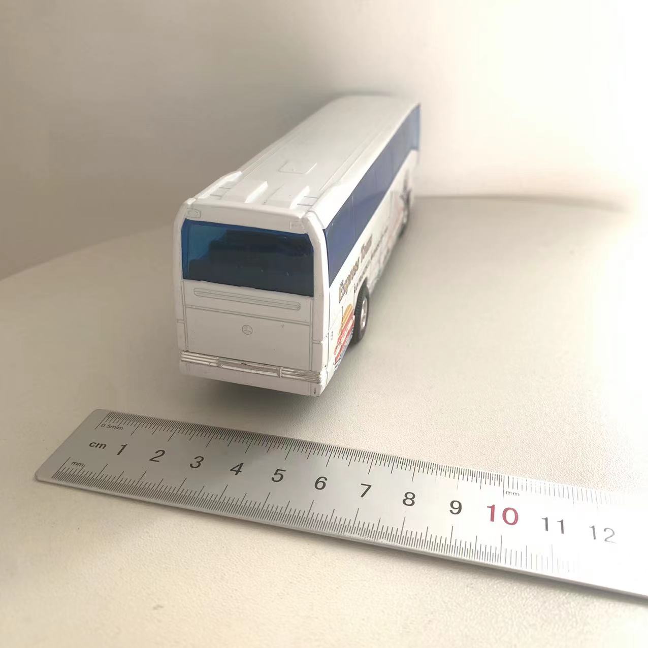 Have Flaws WELLY 1/60 Scale Mercedes-Benz O 303RHD COACH Travel Company Bus Alloy Pull Back Model