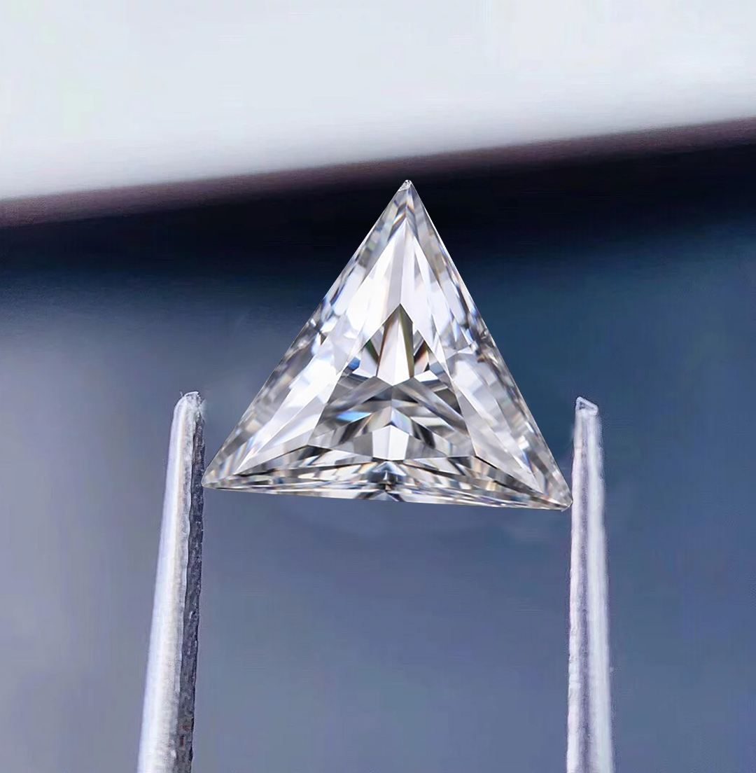 Real Triangle Cut Loose Moissanite Diamond 0.3ct to 3ct Stones D Color VVS1 GRA Certified Lab Grown Gems Luxury Jewelry Material