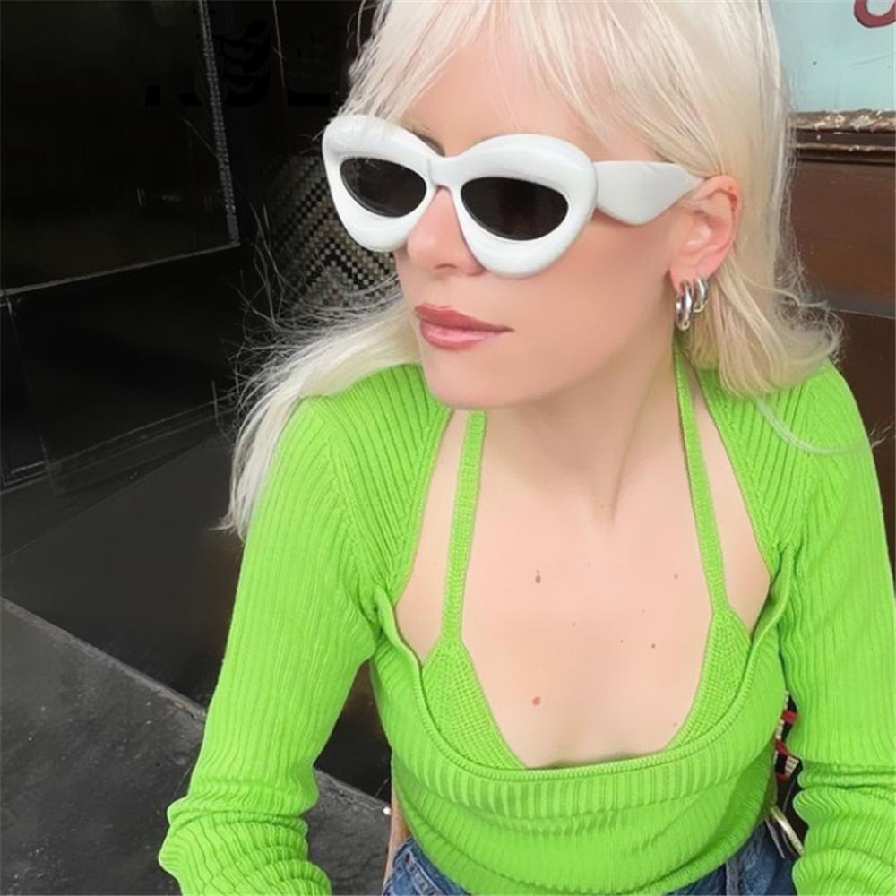 Unique Red Lip Shape Y2K Sunglasses for Women Men Vintage Punk Sun Glasses New Hip Hop Shades 2000's Eyewear UV400