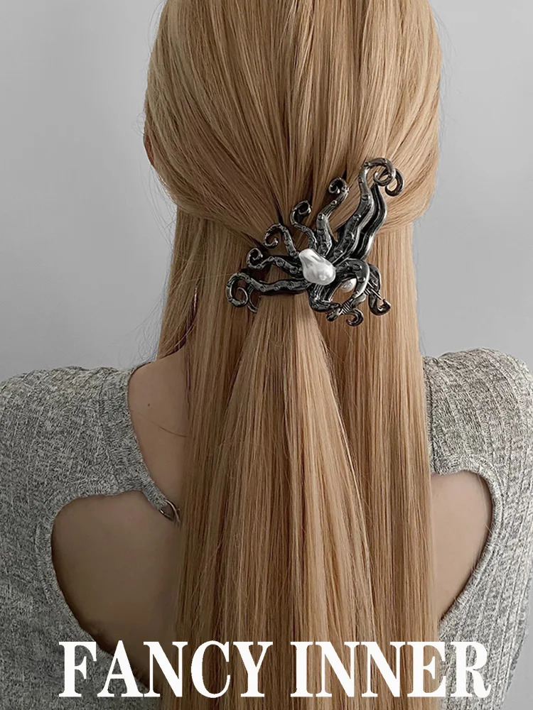 Octopus Hairpin Headwear Punk Pearl Metal Gothic Cool Hair Claw Clip Hair Accessories for Women Jewelry 240521