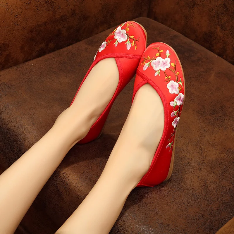 Comemore 2025 Female Summer 2023 Flat-heeled Shoe new National Dance Flats Comfortable Women's Loafers 34 Women Chinese Embroidered Shoes