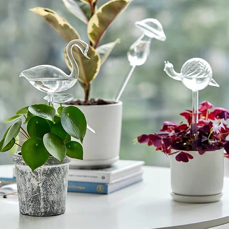 1Pcs Automatic Watering Globe 2025 Plant Flower Water Bulbs Animal Shape Glass Home new Decor Garden Watering System Self Watering Device