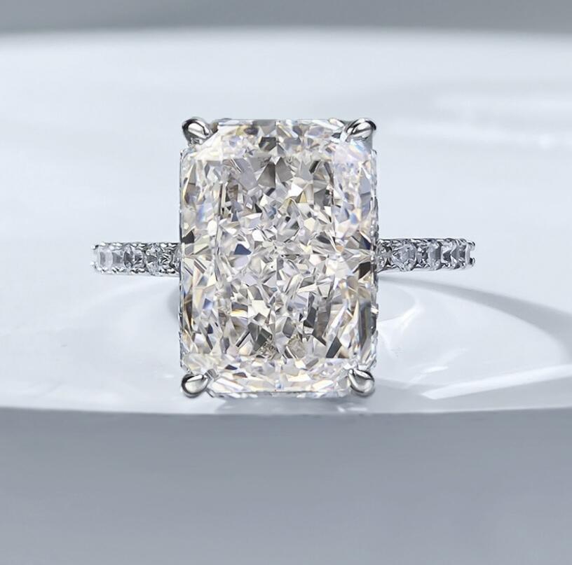 2024 Choucong Wedding Rings Elegant Luxury Jewelry Sparkling Pure 100% 925 Sterling Silver Natural Moissanite Diamond Gemstones Party Women Engagement