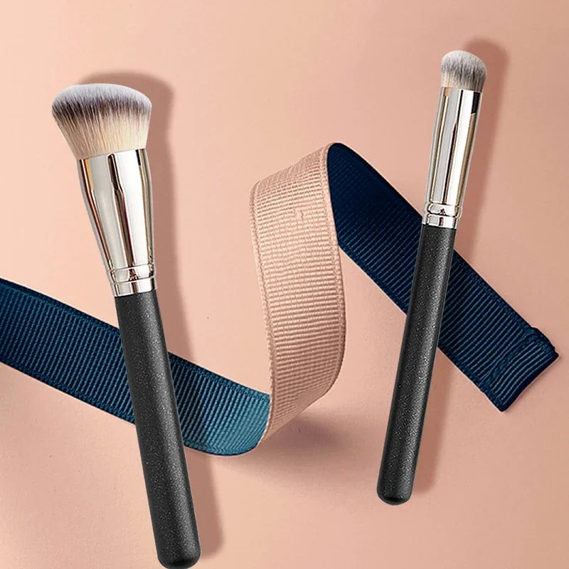 1Pcs Professional Makeup Brushes Set High-End Foundation Concealer Contour Blending Beauty Brush Frosted Wooden Handle z250527Q76T