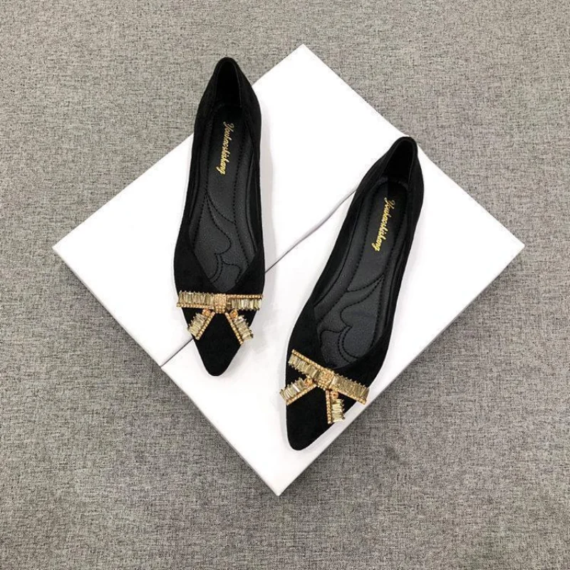 2025 Pointed Flat Shoes Women's Single Shoes Spring and Autumn 2023 New Versatile Soft new Suede Shallow Mouth Plus Size Women's Shoes