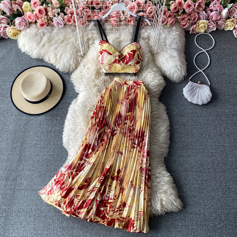 Two Piece Dress Summer Bohemian Set Women Floral Printed Short Cup Padded Lace Stitching Crop TopsHigh Waist Pleated Maxi Skirt 230209