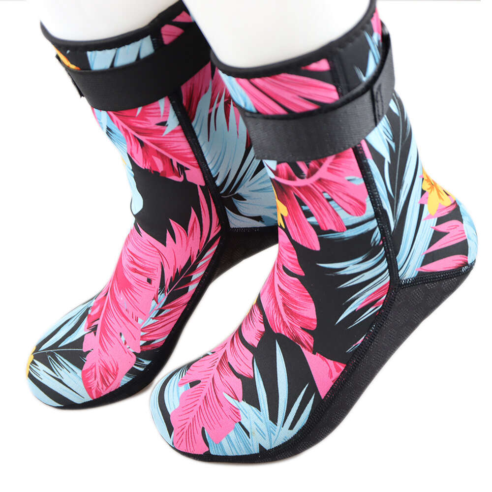 3mm printed diving socks for women, cold and warm, non slip long tube beach surfing socks, outdoor H521-25