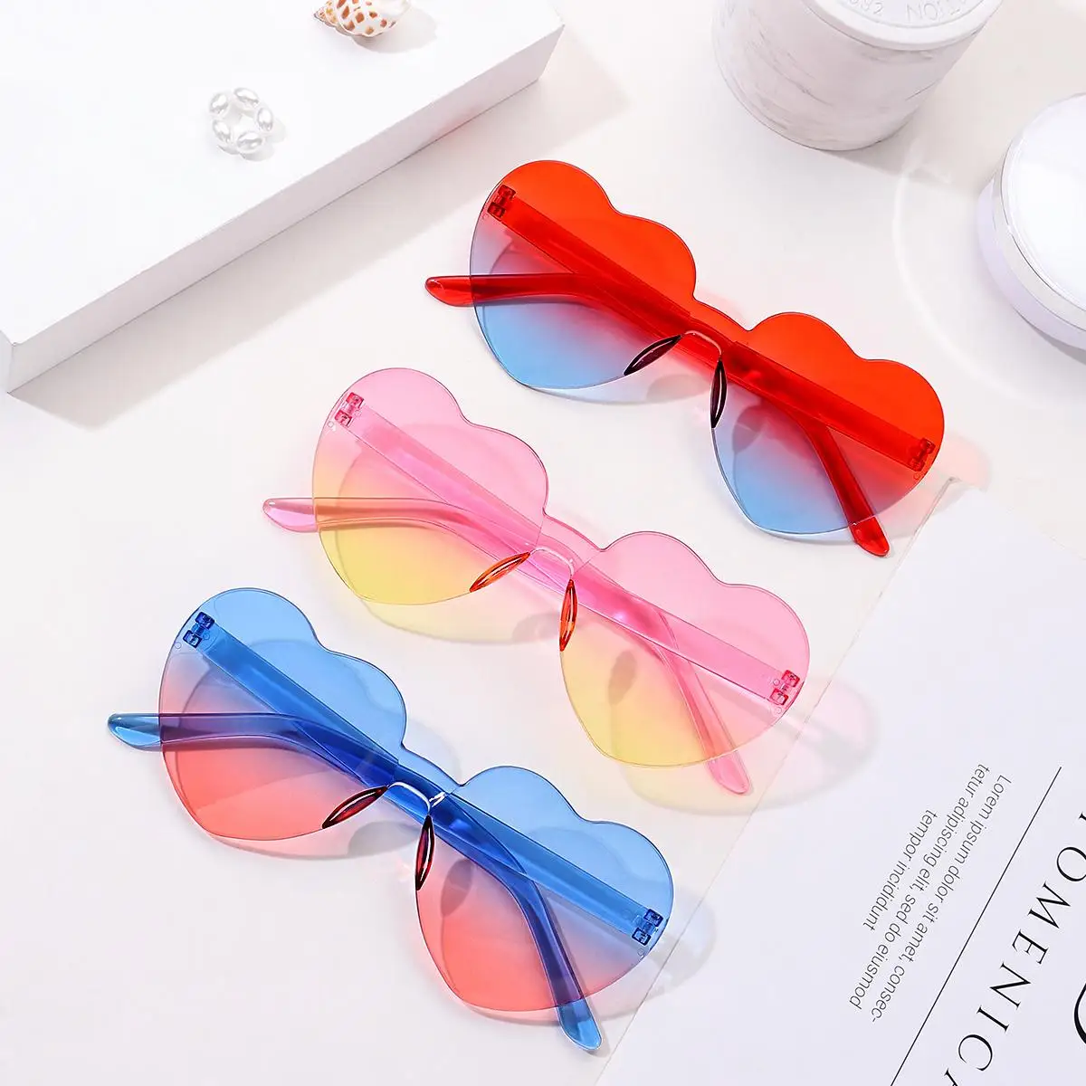 Heart-shaped Sunglasses Colorful Love 2025 Heart Glasses Gradient new Lenses Sunglasses Candy Color Shades Funny Party Sun Glasses