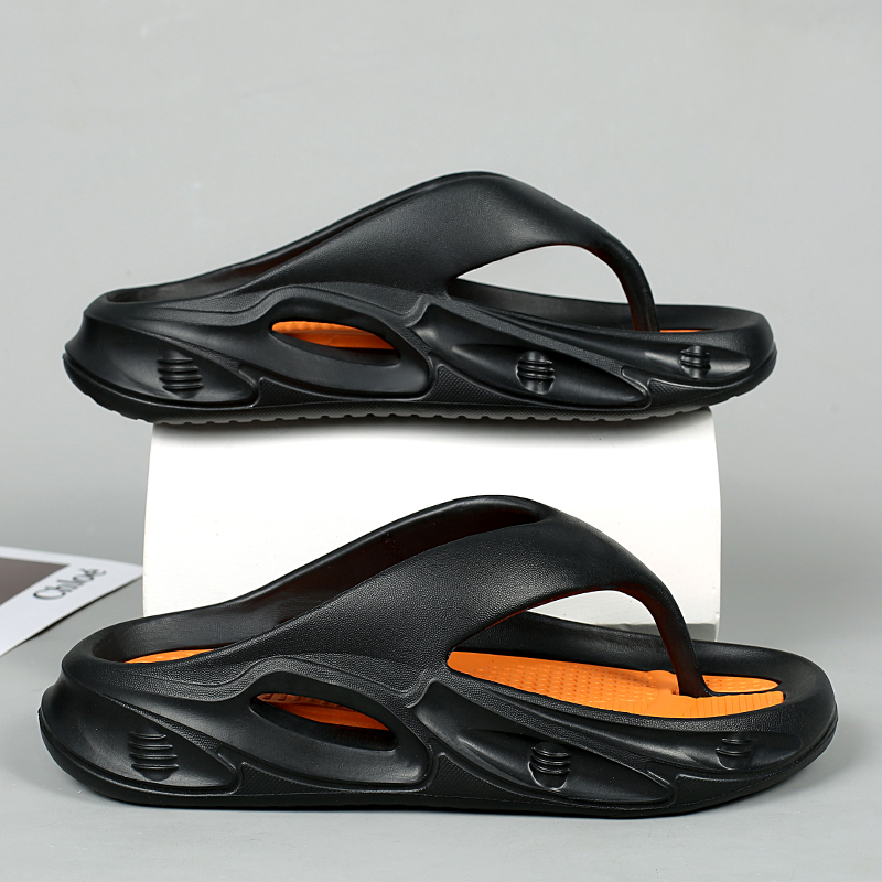 Men Flip Flops Outdoor Indoor Slippers Thick Soft Sole Men Beach Sandals Comfortable Non-slip Home Men Women Slippers Flip Flops